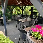 Katalin & Restaurant Мотель Береттьоуйфалу