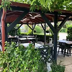 Katalin & Restaurant 2* Береттьоуйфалу