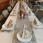 Katalin & Restaurant