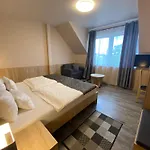 汽车旅馆 Katalin & Restaurant Berettyóújfalu