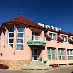 汽车旅馆 Katalin & Restaurant Berettyóújfalu