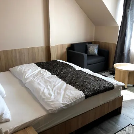 Motel Katalin & Etterem Berettyoujfalu