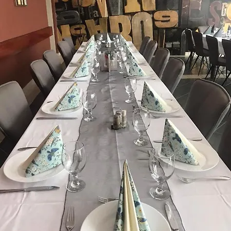 Motel Katalin & Restaurant 2*