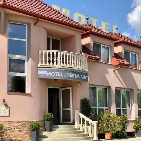 Katalin & Restaurant 2* Berettyóújfalu