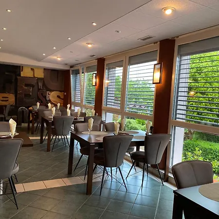 Katalin & Restaurant Berettyóújfalu