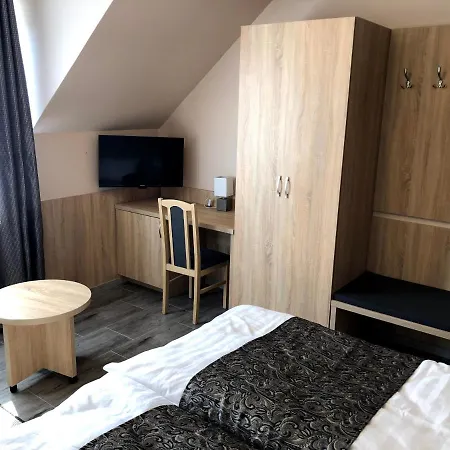 Katalin & Etterem 2*