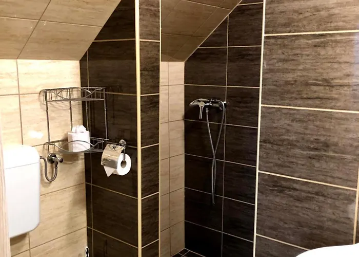 Katalin & Restaurant Motel 2*