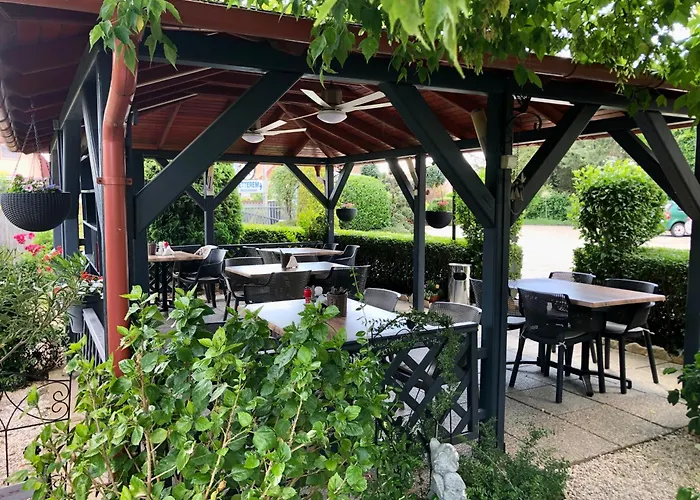 Katalin & Restaurant 2* Berettyóújfalu