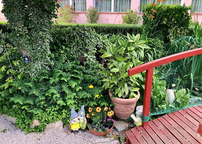 Katalin & Restaurant