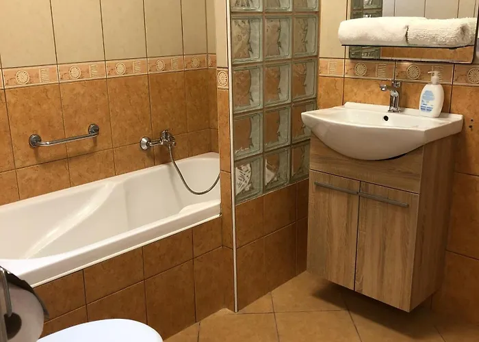 Motel Katalin & Restaurant 2*