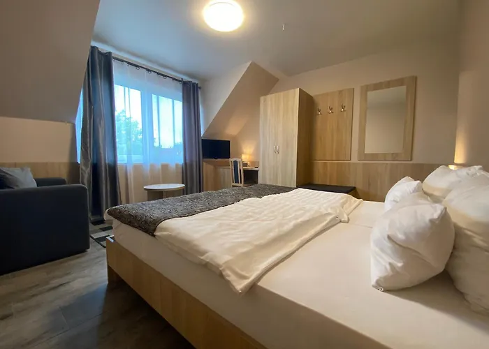 Motel Katalin & Restaurant 2*